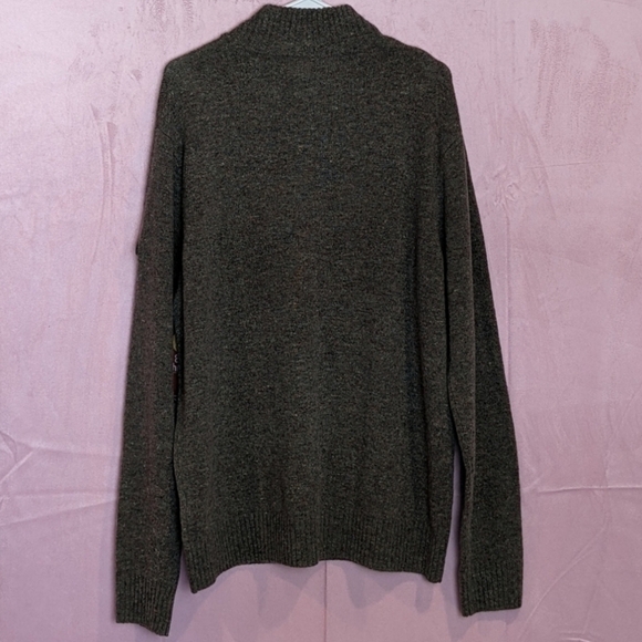 Sherpa Merino Wool Kangtega Quarter Zip Sweater in Tamur River Olive size XL - Picture 4 of 7